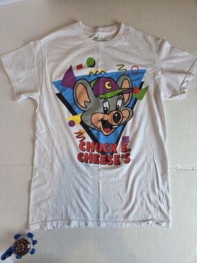 Chuck E. Cheese's White Kids Short Sleeve Graphic Tee